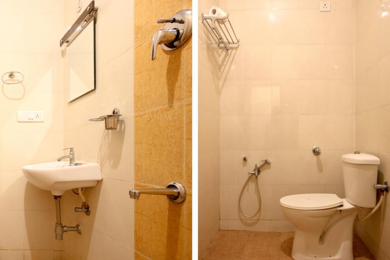 Mg Road One Hotel Бангалор Екстериор снимка